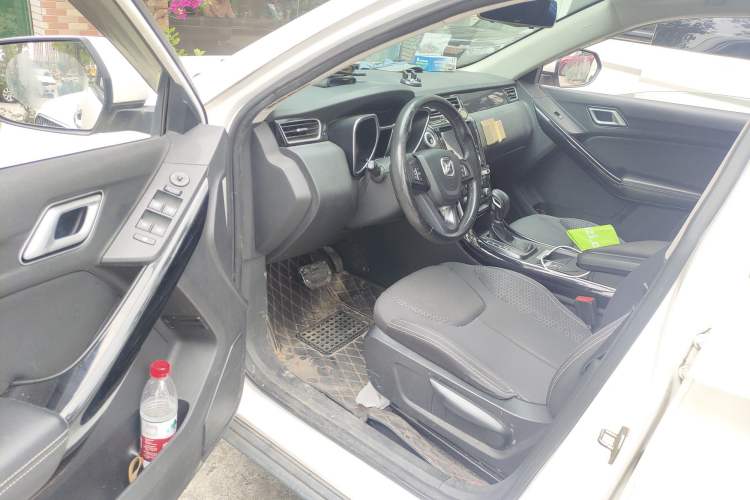 Used JMC Yusheng S330 2016 1.5L GTDi Automatic Two-Wheel Drive Comfort Edition Driver Seat