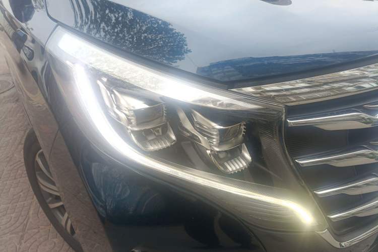 Used GAC Trumpchi M8 2020 Flagship Model 390T Supreme Edition Right Front Headlight