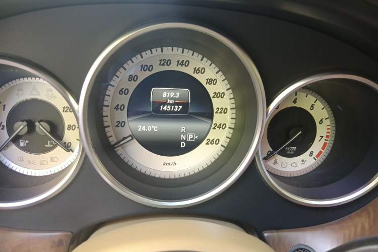 Used Mercedes-Benz CLS 2013 CLS 350 Shooting Brake Fashion Edition Odometer Close Up