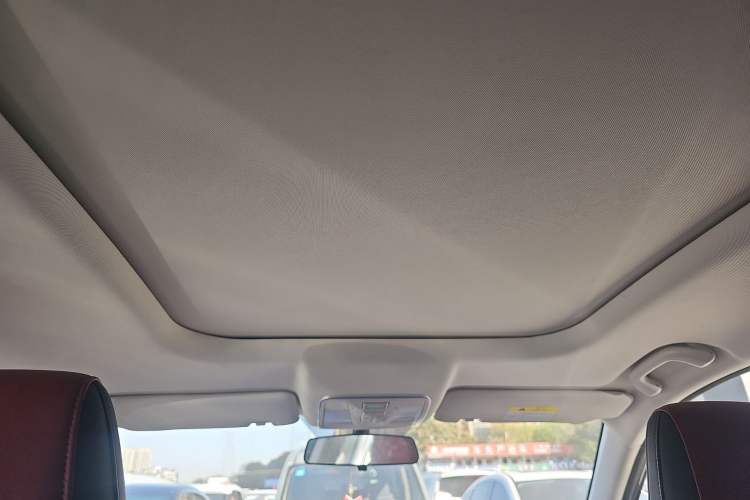 Used Oshan X5 2021 1.5T DCT Prestige Edition
