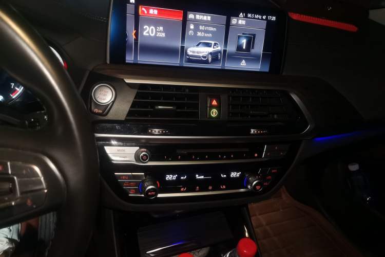 Used BMW X3 2018 xDrive28i Luxury Package China VI Emission Standard Audio And AC Panel