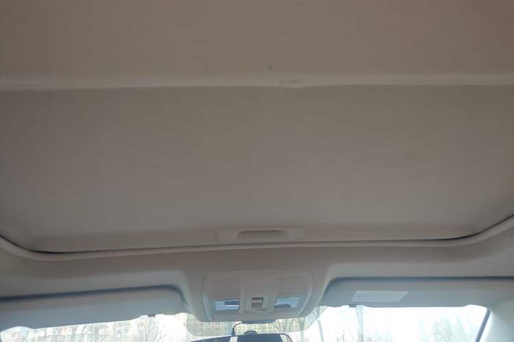 Used Mazda Mazda 3 Axela 2014 Sedan 1.5L Automatic Luxury Model