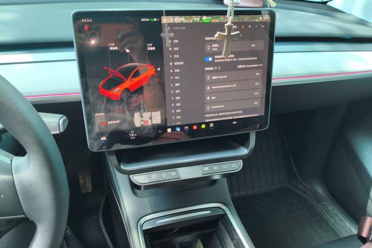 Used Tesla Model Y 2024 Long-Range All-Wheel-Drive Version Audio And AC Panel