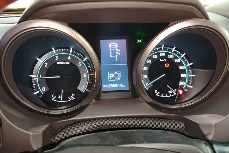 Used Toyota Prado 2010 4.0L Automatic TX-L
