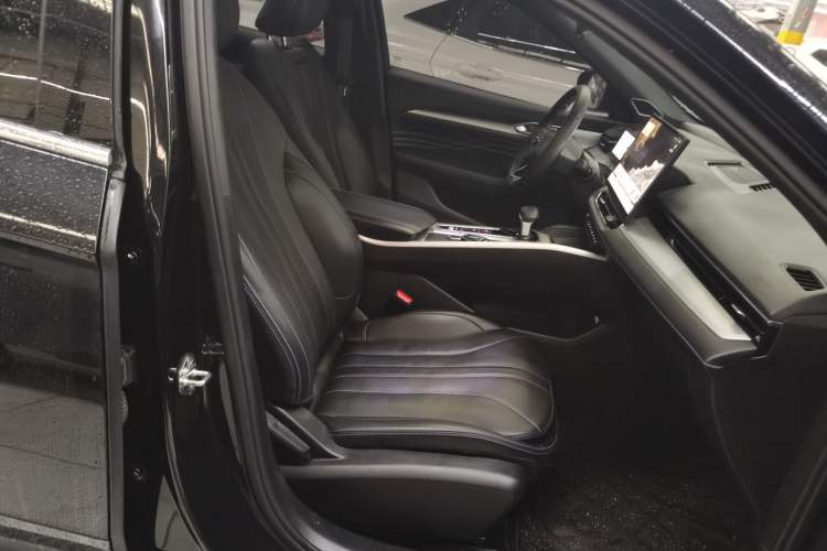 Used Geely Auto Preface 2025 Dongfang Yao 1.5TD Fuyao Edition