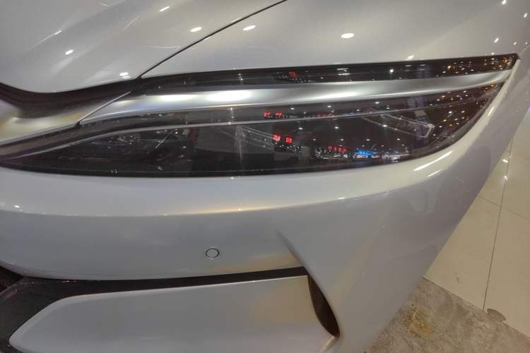 Used BYD Han L 2025 EV Four-Wheel Drive LiDAR Flagship Model