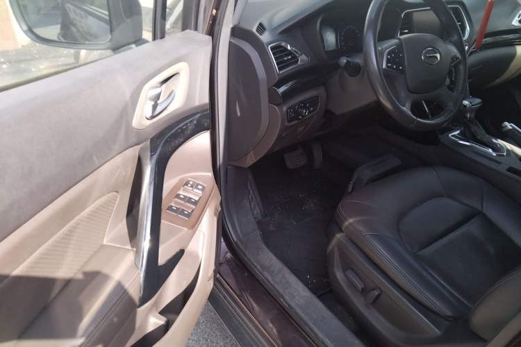 Used GAC Trumpchi GS4 2015 200T G-DCT Luxury Edition
