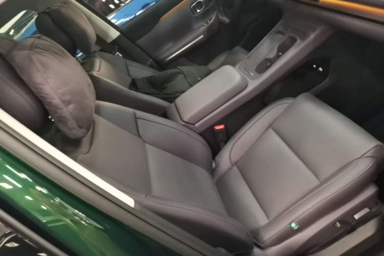 Used Leapmotor C16 2024 Range-Extended 200 Luxury Edition