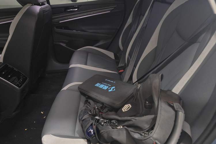 Used Volkswagen ID.7 VIZZION 2024 PRO Model Left Rear Seat
