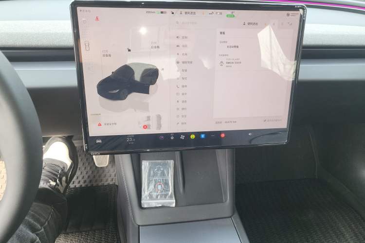 Used Tesla Model 3 2025 Long-Range All-Wheel-Drive Version