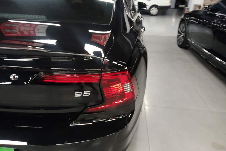 Used Volvo S90 2023 B5 Zhiyi Luxury Edition
