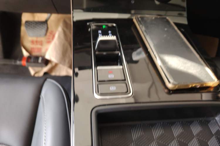 Used EXEED Zhuifeng C-DM 2022 1.5 TCI-DHT 105 km "Chengfeng Qi" Edition