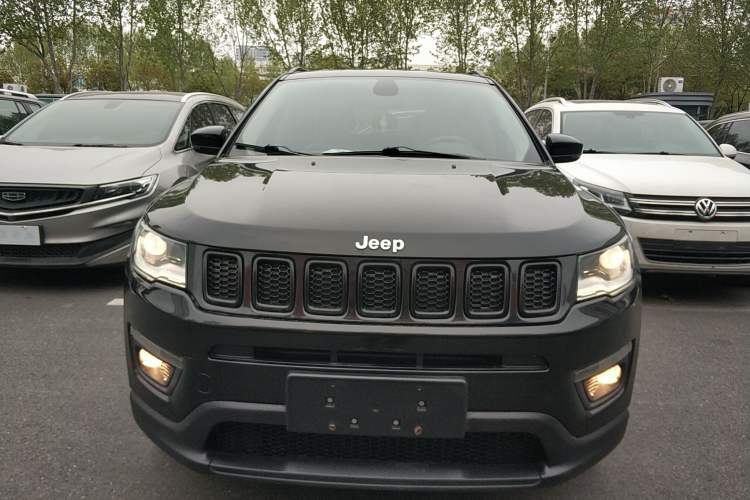 Used Jeep Compass 2017 200T Automatic Comfort Edition