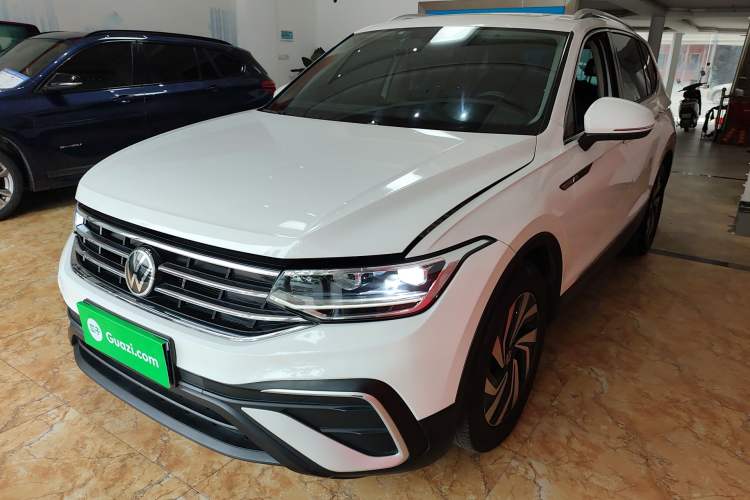 Used Volkswagen Tiguan L 2022 330TSI Automatic Two-Wheel Drive Smart Edition