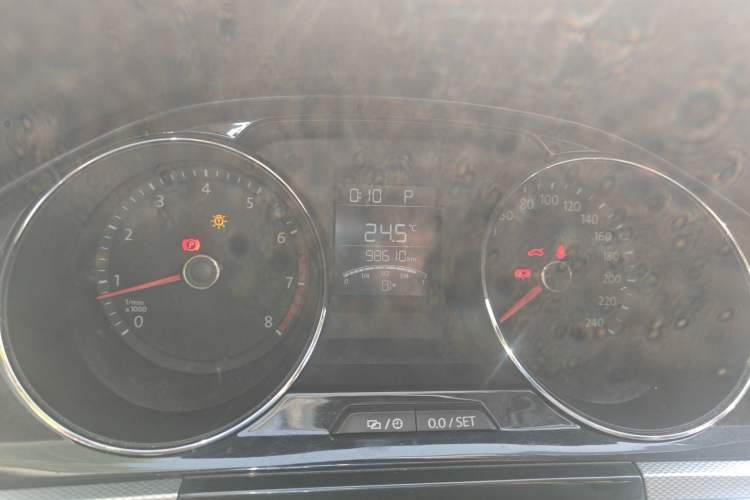 Used Volkswagen Bora 2016 1.6L Automatic Comfort Model Odometer Close Up