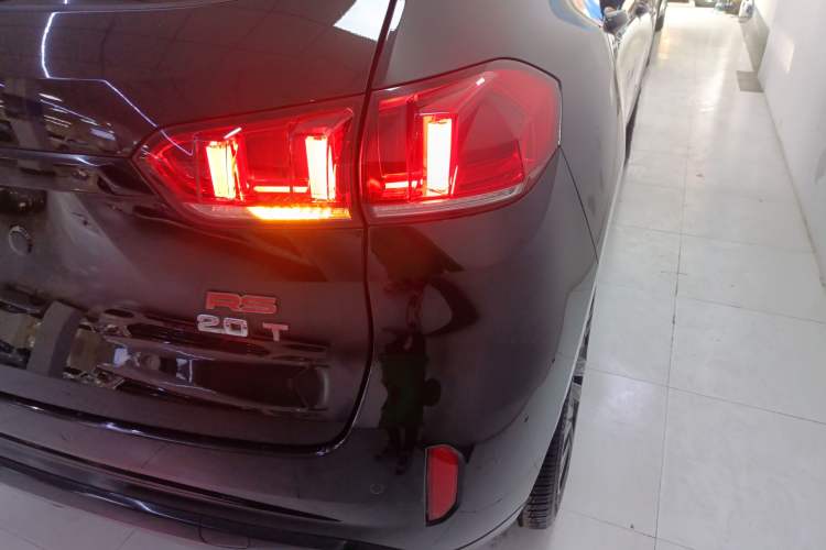 Used Wey VV5 2017 2.0T Flagship Edition
