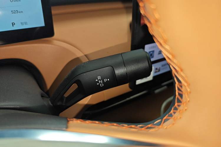 Used Geely Galaxy Xingjian 7 EM-i 2025 120km Exploration+ Version
