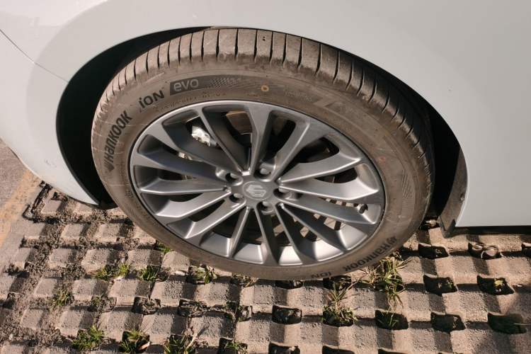 Used Leapmotor C01 2024 Range-Extended 316 Deluxe Edition
