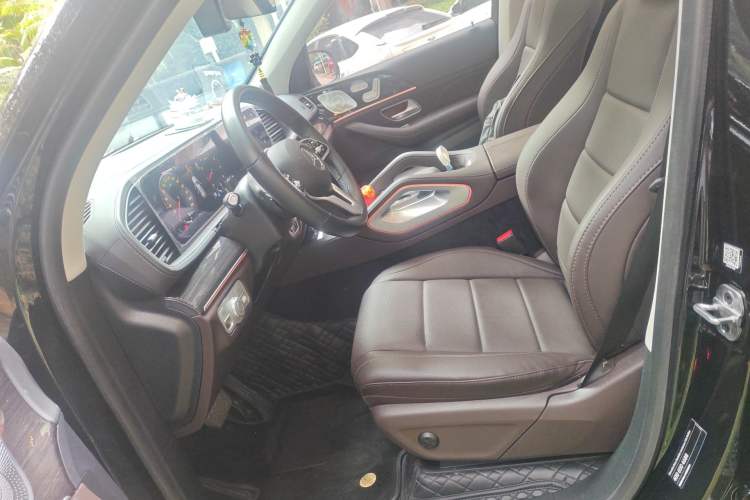 Used Mercedes-Benz GLE 2023 GLE 350 4MATIC Stylish Model
