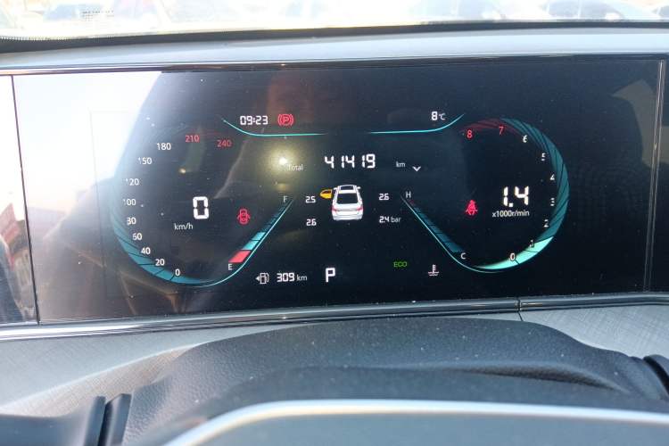 Used CHANGAN Eado 2024 PLUS Blue Whale NE 1.4T GDI DCT High-Energy Edition Instrument Cluster