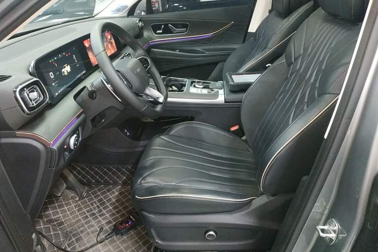 Used Chery Tiggo 9 2023 2.0T Dual-Clutch Two-Wheel Drive Luxury Edition 5 Seats