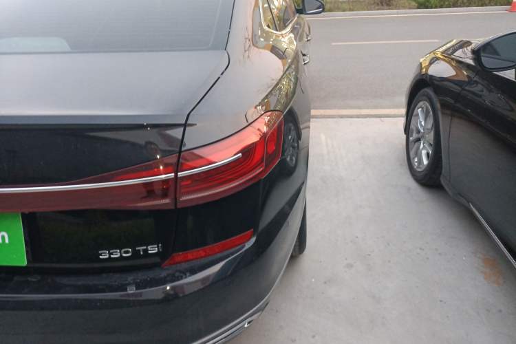 Used Volkswagen Passat 2023 Facelift 330TSI Luxury Edition