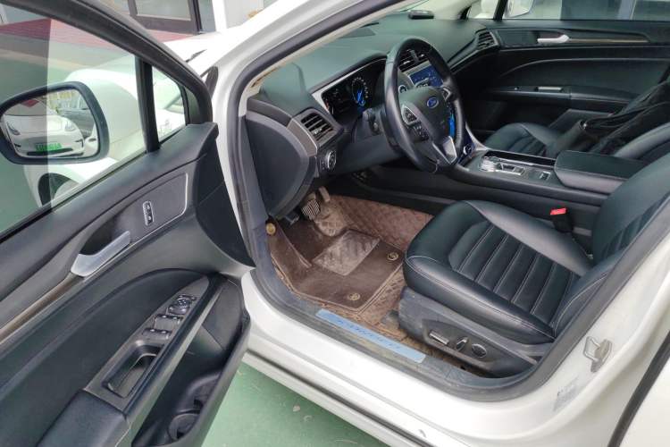 Used Ford Mondeo 2020 EcoBoost 180 Stylish Model Driver Seat