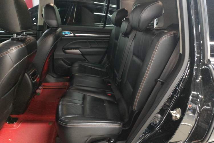 Used GAC Trumpchi GS8 2020 390T Two-Wheel Drive Luxury Smart Connectivity Version (7 Seats) Left Rear Seat