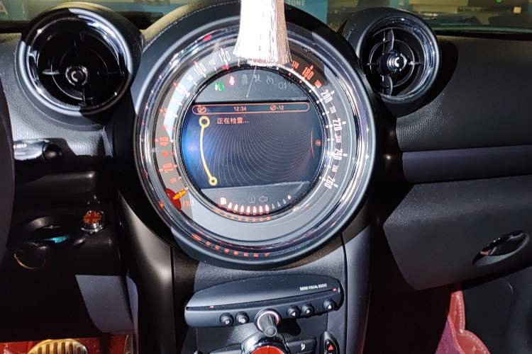 Used MINI Countryman 2014 1.6T COOPER S ALL4 Audio And AC Panel