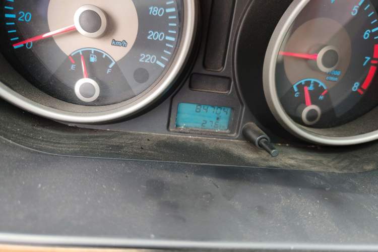 Used Buick Excelle 2015 1.5L Manual Classic Trim
