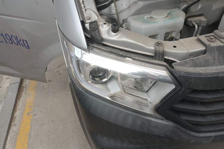 Used CHANGAN KUAYUE Xing V3 2022 1.5L Gasoline Standard Model 2-Seat Van JL473QH
