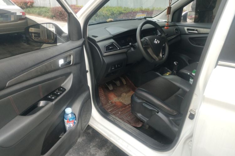 Used CHANGAN KAICHENG Oushang A600 2016 1.5L Manual Luxury 7-Seater Driver Seat