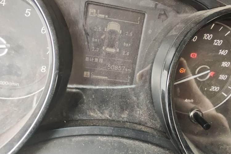 Used Wuling Hongguang PLUS 2019 1.5T Manual Luxury 7-Seater
