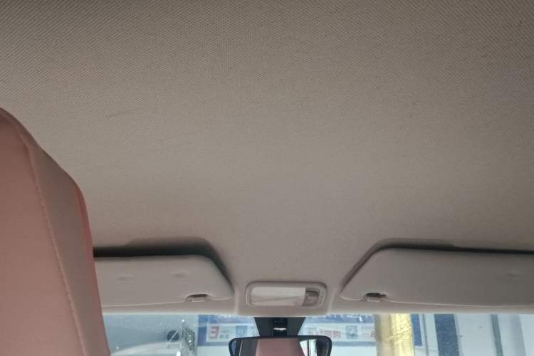 Used Wuling Hongguang MINIEV 2021 Macaron Premium Model – Lithium-NMC
