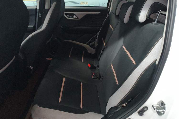 Used SOL E10X 2021 302 km Range Luxury Version 30.2 kWh