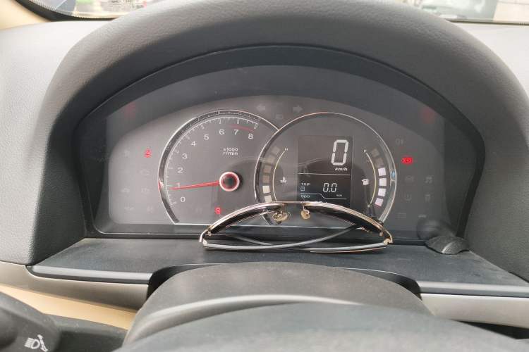 Used Roewe 350 2014 1.5L Manual Xunchi Edition
