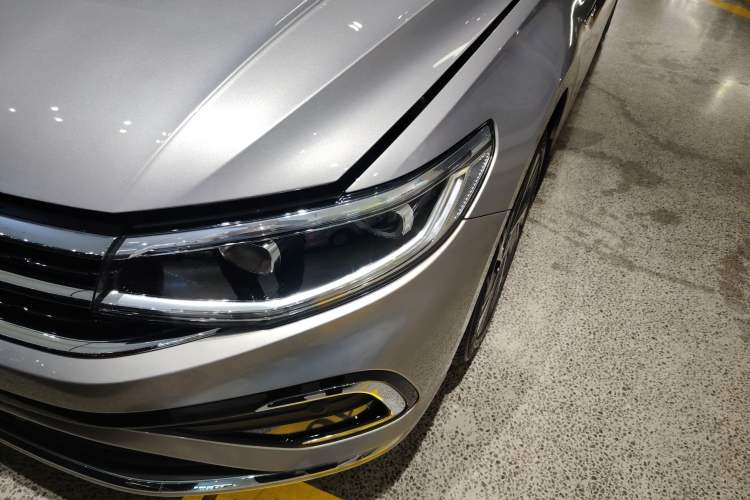 Used Volkswagen Bora 2024 300TSI DSG Prestige Edition Left Front Headlight