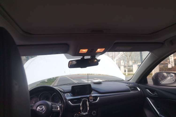 Used Mazda Atenza 2017 2.0L Blue Sky Luxury Edition