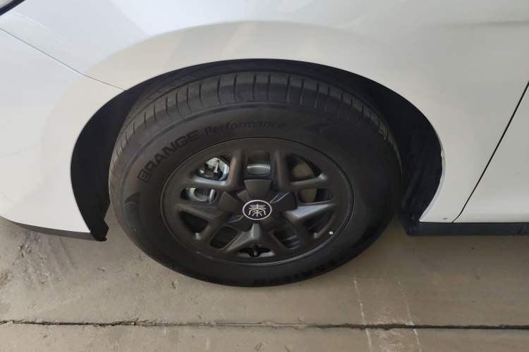 Used BYD Qin PLUS 2025 DM-i Smart Drive 55KM Leading Model
