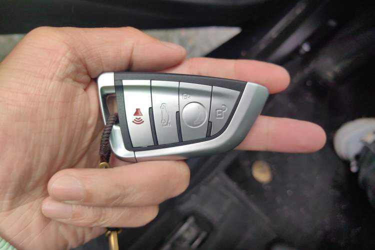 Used BMW 3 Series GT 2017 320i Sport Edition Vehicle Key