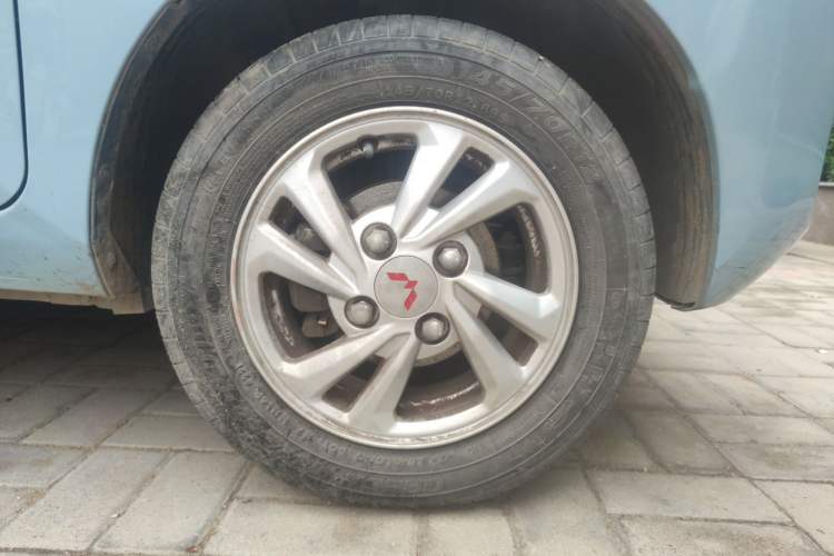 Used Wuling Hongguang MINIEV 2021 Macaron Fashion Model Lithium Iron Phosphate
