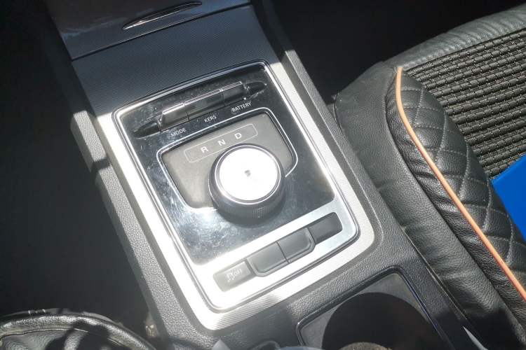 Used Roewe i6 New Energy 2017 45T Hybrid Connect & Smart Enjoyment Edition