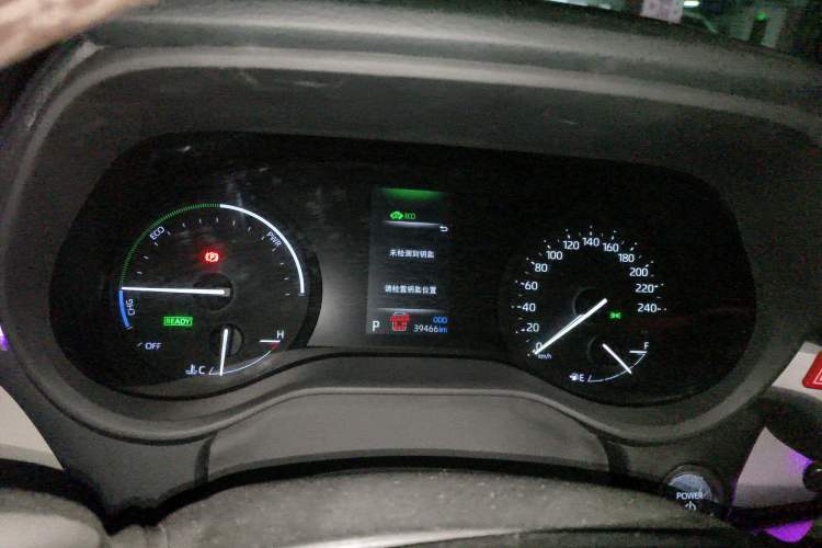 Used Toyota Sienna 2023 2.5L Hybrid Comfort Edition
