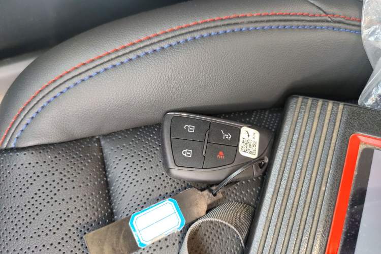 Used Chevrolet Equinox Plus 2024 102km RS Ultimate Edition Interior 1