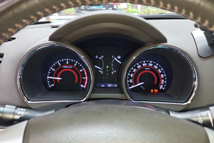 Used Toyota Highlander 2012 2.7L Two-Wheel Drive 7-Seater Luxury Edition