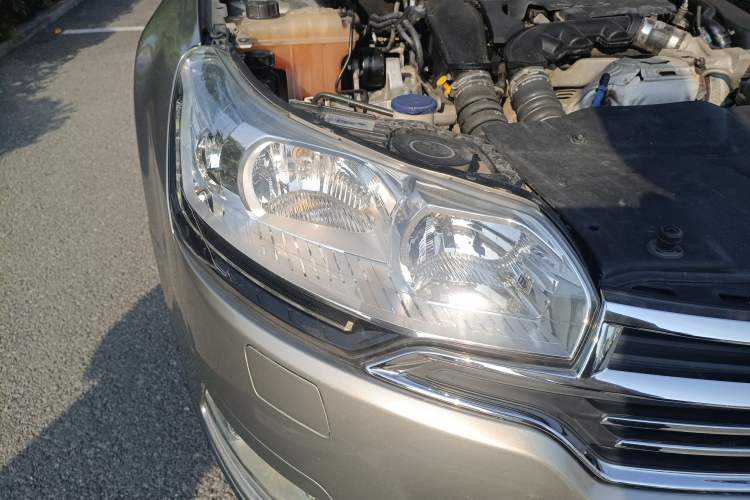 Used Citroen C5 2014 1.6T Automatic Luxury Model