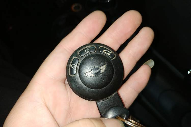 Used MINI 2011 1.6L ONE Interior 1