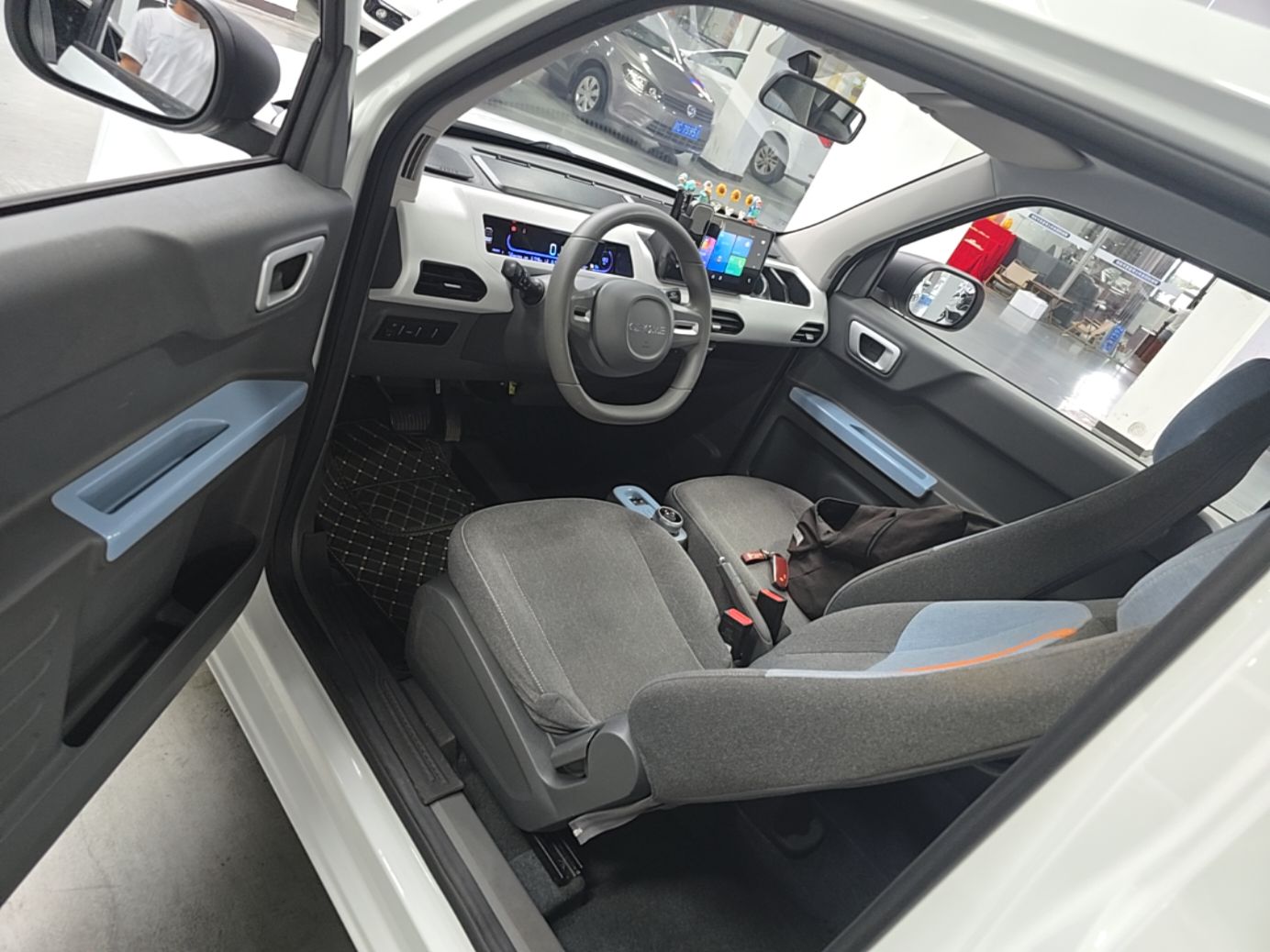 Geely Galaxy Panda 2024 Panda Mini 200km Endurance Bear — снимка 18