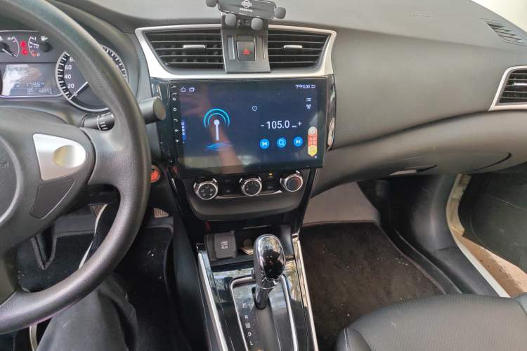 Used Nissan Sylphy 2016 1.6XV CVT Smart Enjoyment Version Audio And AC Panel