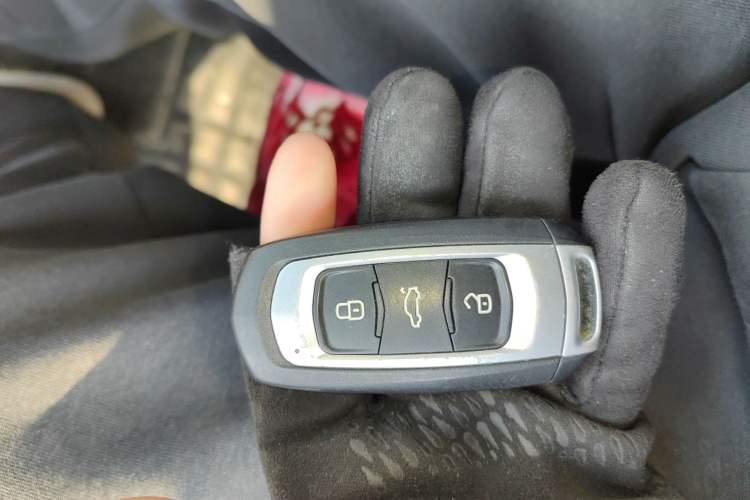 Used Geely Auto Emgrand GL 2017 1.3T Manual Elite Model
